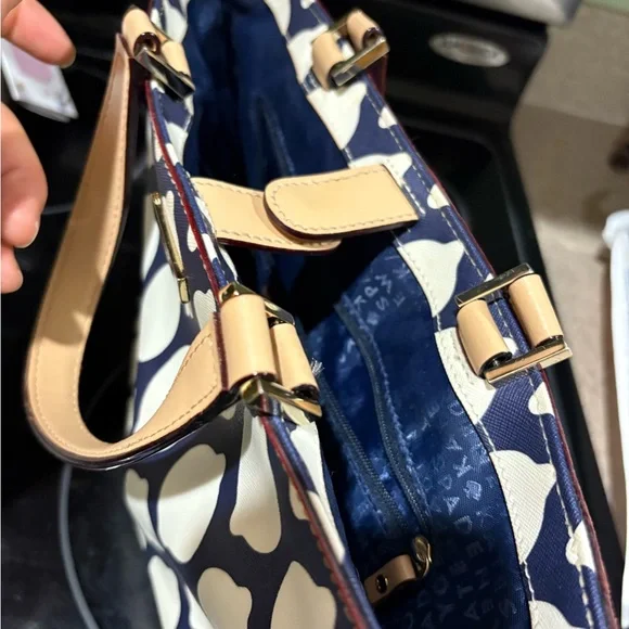 Kate Spade Juno Tote Grainy Vinyl - Picture 9 of 11